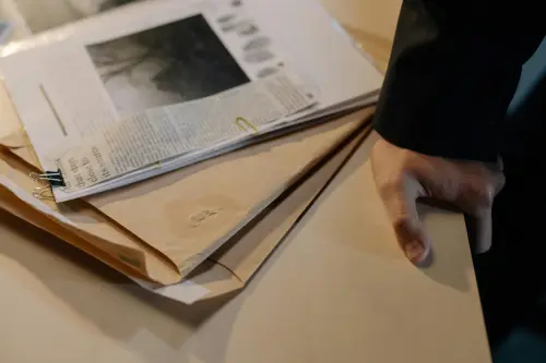 Nida, i supereroi che sfidano la burocrazia