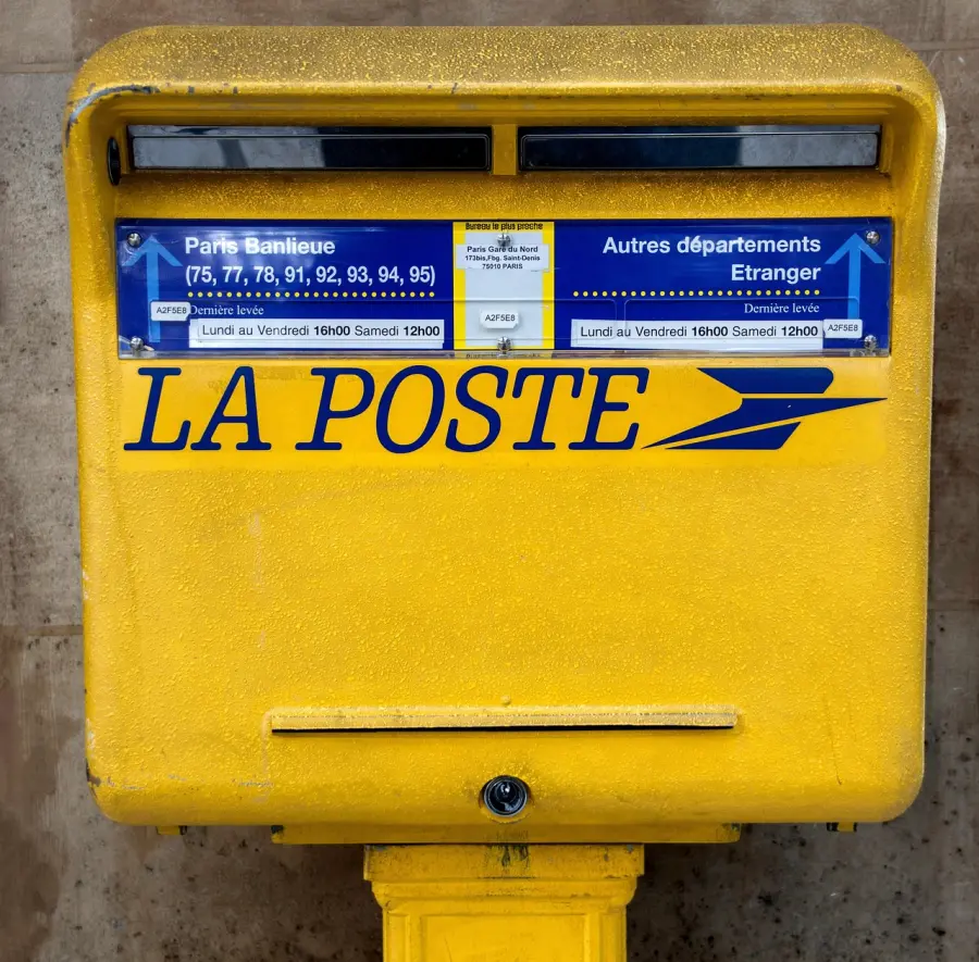 Riaperto l’ufficio postale Polis di Perrero