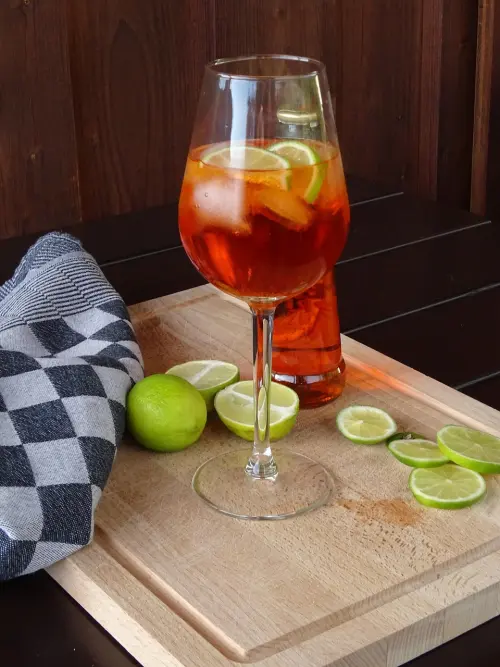 Preparare lo spritz perfetto: equilibrio, tecnica e attenzione ai dettagli