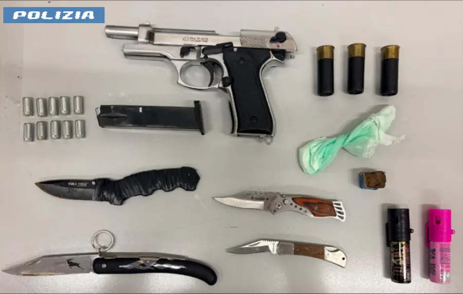 Torino, studenti accoltellati e rapinati. 2 arresti.