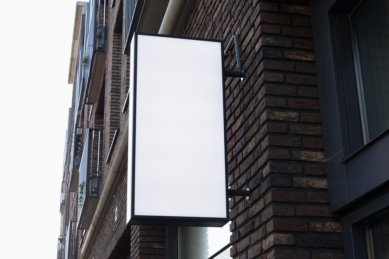 Alessandria, allarme desertificazione commerciale nei negozi di vicinato