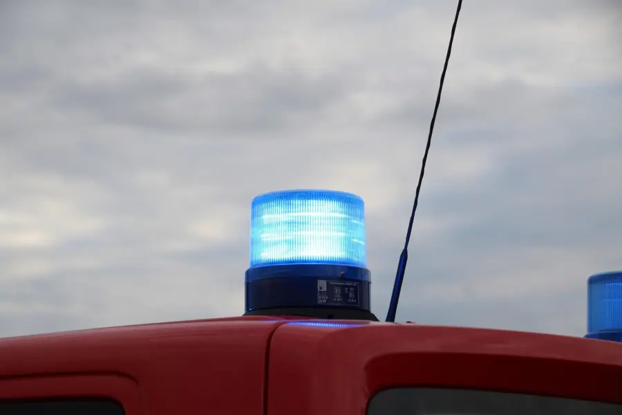 Torino, salvato dalla Polizia mentre tenta di gettarsi da un ponte in zona Crocetta