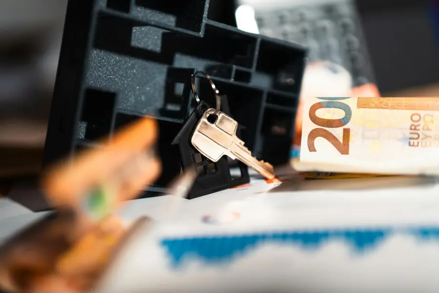 Immobili non residenziali, nel 2025 scambi in crescita del 4,9%
