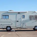 Torino, tenta il furto su un camper in corso Brescia