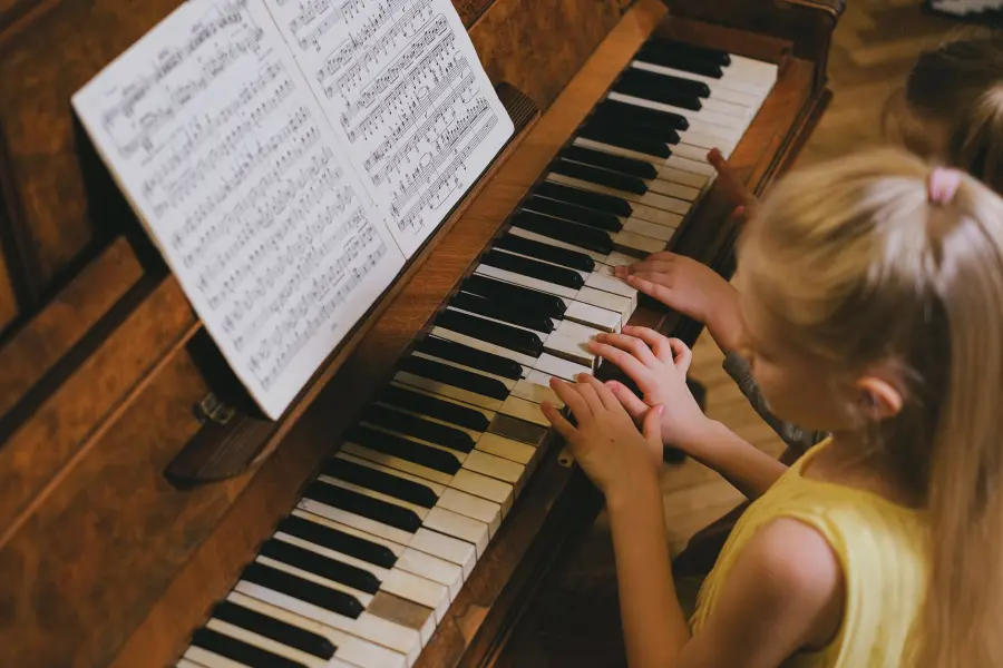 Torino, musica e psicologia per i bambini della Falchera