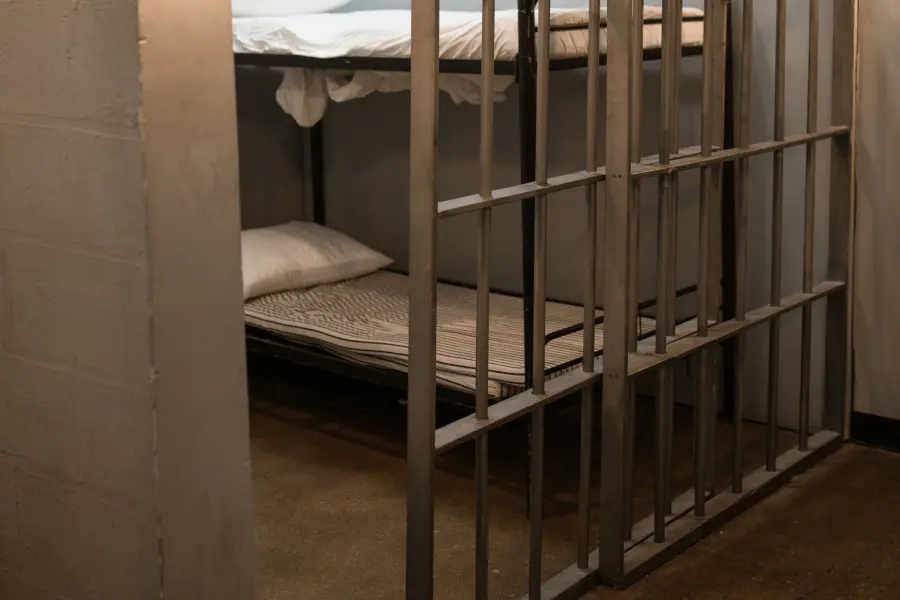 Carceri in Piemonte, allarme sovraffollamento e carenza di personale